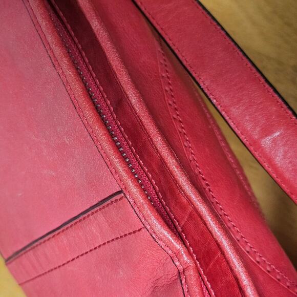 Coach Leather Coral-Red Sand Tan Hampton Weekender Hobo Bag Travel Vacation - Picture 8 of 10